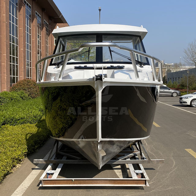 6m motor boat