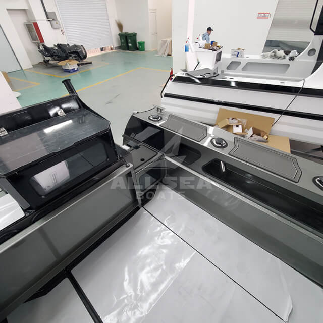 Ethancraft 6m Cabin Boat