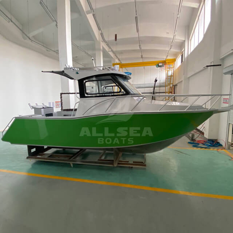 Profisher Boat 6.85m