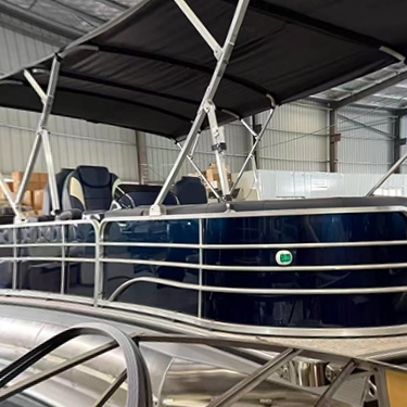 19ft Pontoon Boat