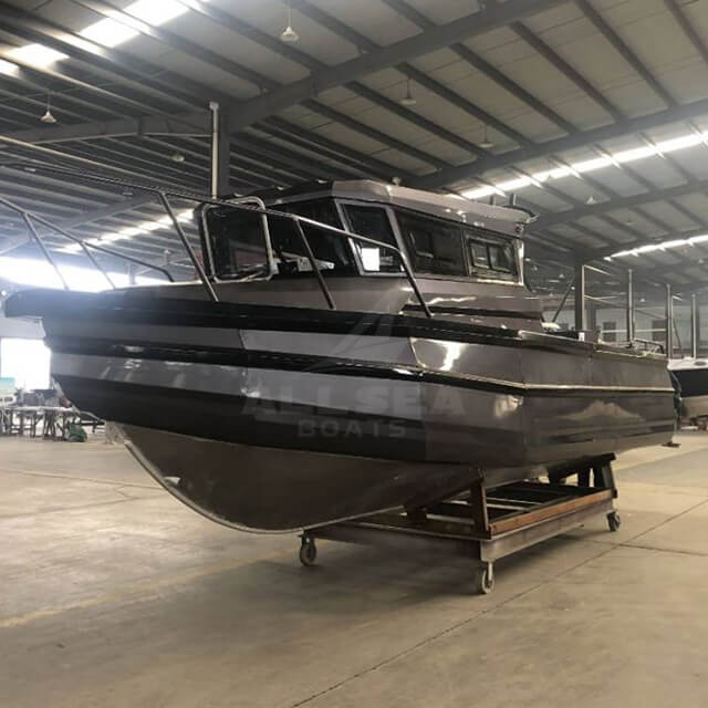 Easycraft 8.5m Cabin Boat