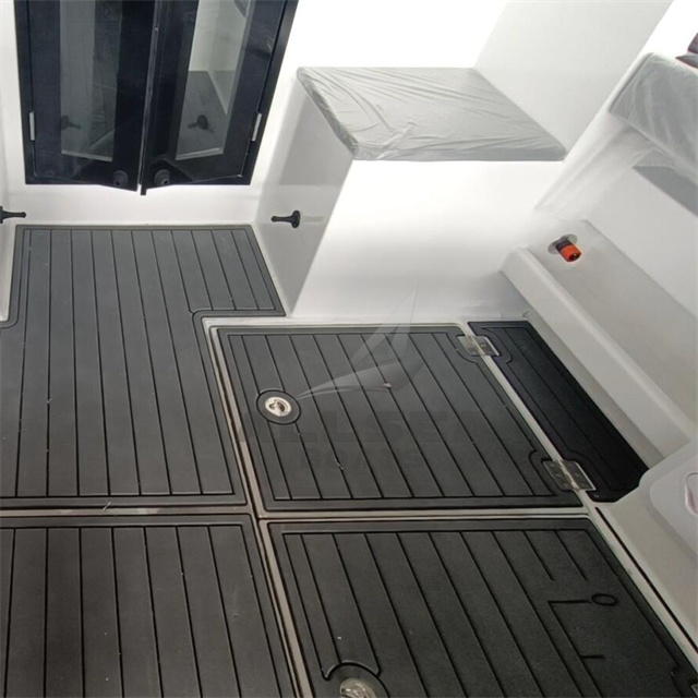 8.8m motor catamaran